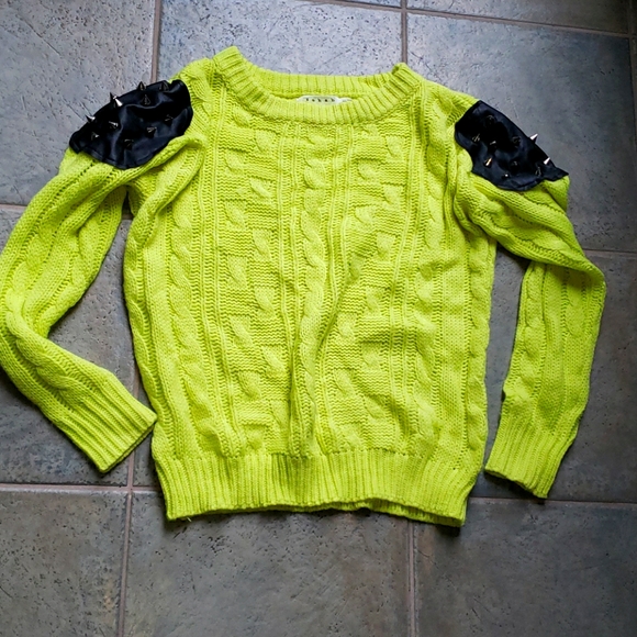 Rehab Sweaters - Rehab knit sweater